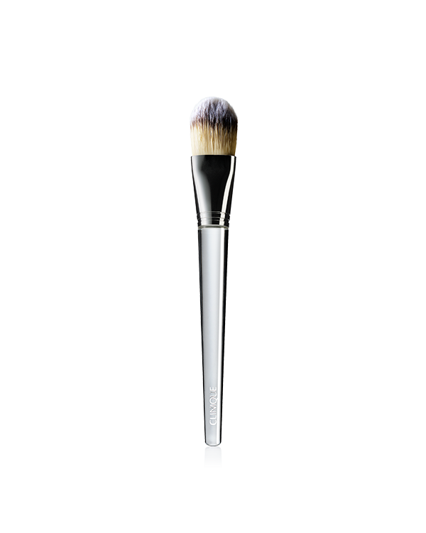 Foundation Brush, Brocha plana y en punta para una aplicación perfecta y una cobertura uniforme. La superficie plana es perfecta para aplicaciones en todo el rostro, incluyendo áreas estrechas. Tecnología antibacterial única.