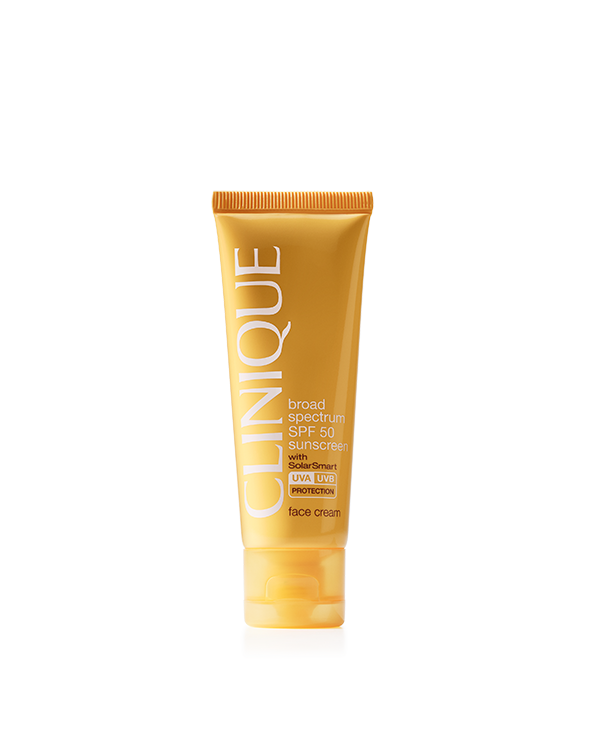 Clinique Sun SPF 50 Sunscreen Face Cream, Con protección y reparación SolarSmart. Potente protección contra los rayos UVA/UVB. Libre de aceite.